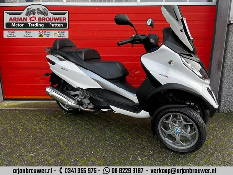 Piaggio 500 LT MP3 Business ABS Piaggio MP3 500 LT ABS Sport Piaggio 500 LT MP3 Business ABS Piaggio MP3 500 LT ABS Sport