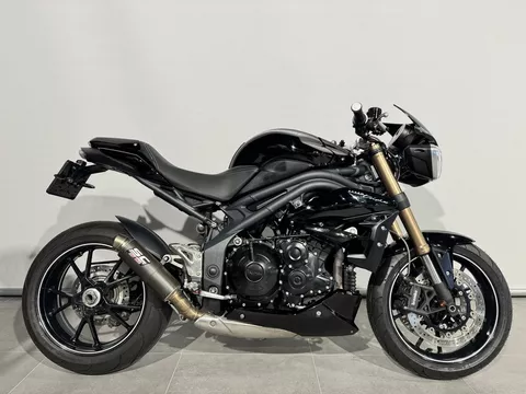 Triumph Speed Triple 1050 Triumph Speed Triple 1050