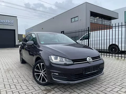 Volkswagen Golf 1.4 TSI 125PK Lounge 2015 Dsg/Navi Volkswagen Golf 1.4 TSI 125PK Lounge 2015 Dsg/Navi