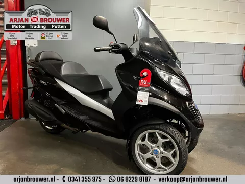 Piaggio Mp3 400 hpe Piaggio Mp3 400 hpe