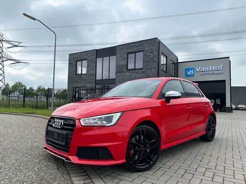 Audi A1 S1 Quattro 231PK 2017 Leer/Keyls/Navi Audi A1 S1 Quattro 231PK 2017 Leer/Keyls/Navi