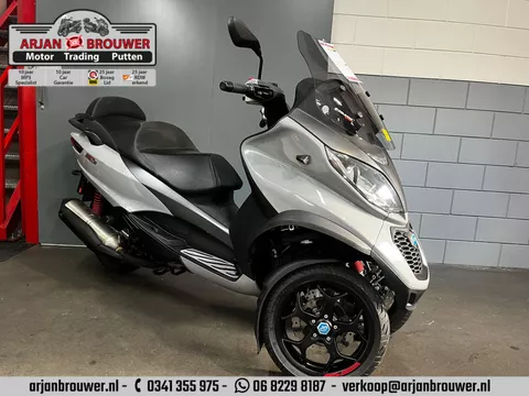 Piaggio 500 LT MP3 Sport ABS Piaggio 500 LT MP3 Sport ABS