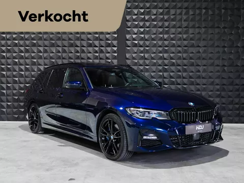 BMW 3-serie Touring 330e xDrive | INDIVIDUAL | PANO | H&K | HUD | LASER | VOL! | NP €86k BMW 3-serie Touring 330e xDrive | INDIVIDUAL | PANO | H&K | HUD | LASER | VOL! | NP €86k