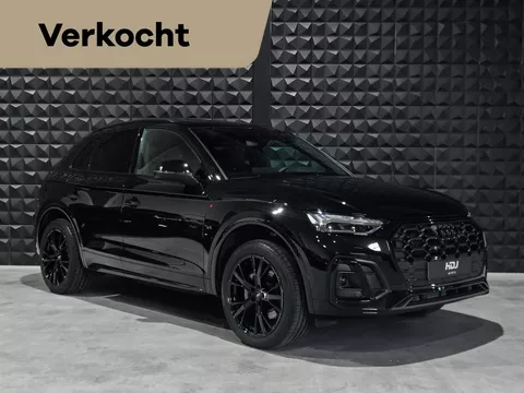 Audi Q5 50 TFSI e | PANO | Volleder | All-Black | 20" | Audi Q5 50 TFSI e | PANO | Volleder | All-Black | 20" |