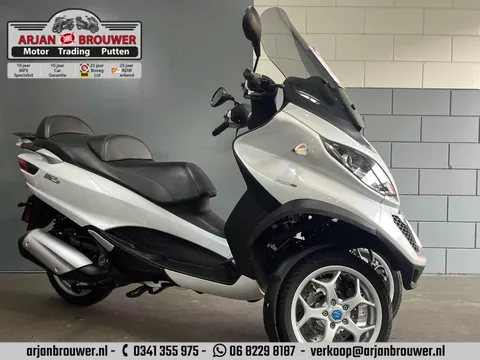 Piaggio 300 LT MP3 Sport ABS Piaggio 300 LT MP3 Sport ABS