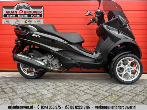 Piaggio 500 LT MP3 Sport ABS Piaggio 500 LT MP3 Sport ABS