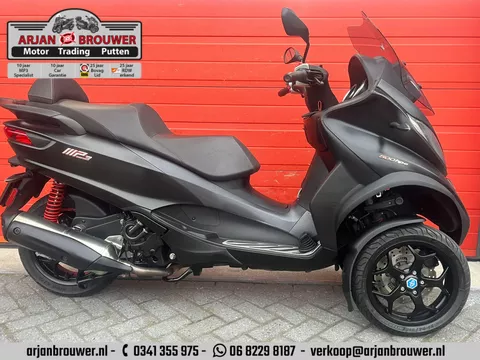Piaggio 500 MP3 HPE Sport Piaggio 500 MP3 HPE Sport