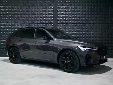 Volvo XC60 2.0 T6 AWD Ultimate Dark | Luchtver. | Pano | H&K | HUD | Trekhaak | Volvo XC60 2.0 T6 AWD Ultimate Dark | Luchtver. | Pano | H&K | HUD | Trekhaak |