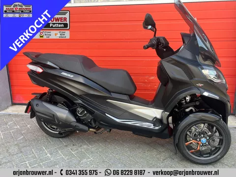 Piaggio 530 MP3 HPE Exclusive Piaggio 530 MP3 HPE Exclusive