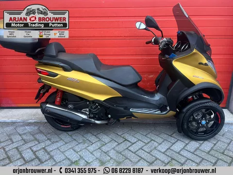 Piaggio 500 MP3 HPE Sport Goud Limited Edition Piaggio 500 MP3 HPE Sport Piaggio 500 MP3 HPE Sport Goud Limited Edition Piaggio 500 MP3 HPE Sport