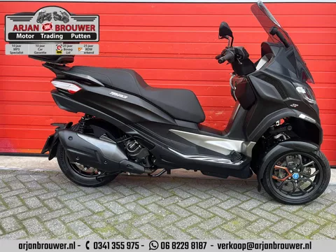 Piaggio 530 MP3 HPE Exclusive Piaggio 530 MP3 HPE Exclusive