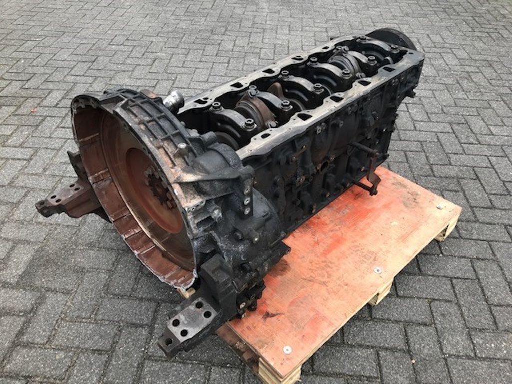 DAF 2117404-2164501-2165153-2301462-2185157 CILINDERBLOK/ONDERBLOK