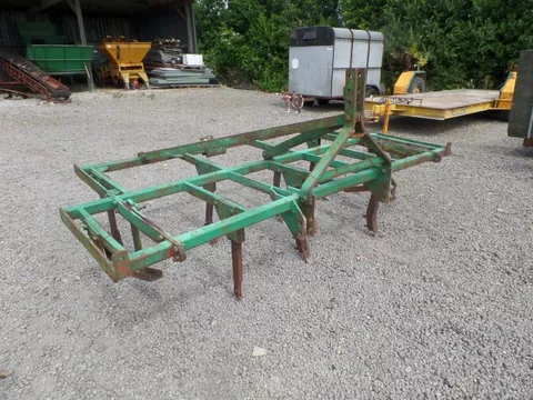 Cultivator 7 tands
