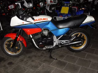 Suzuki GSX 750 ES