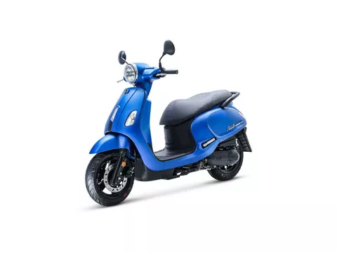 Sym Fiddle IV E5 Mat Blauw