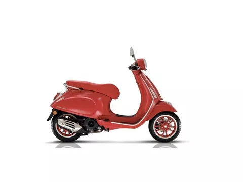 Vespa Primavera 50 E5 Rood