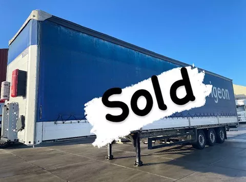 Schmitz Cargobull Met Borden