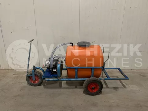 Diversen Empas spuitwagen