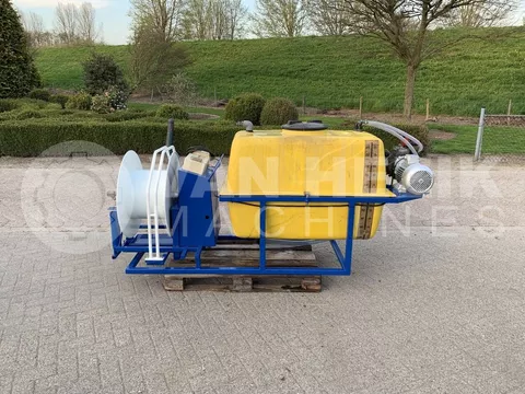 Diversen spuit met radiografischehaspel spuitwagen met radiografische haspel