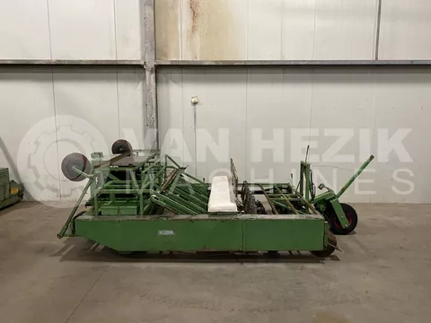 Diversen Basrijs zelfrijdende plantmachine