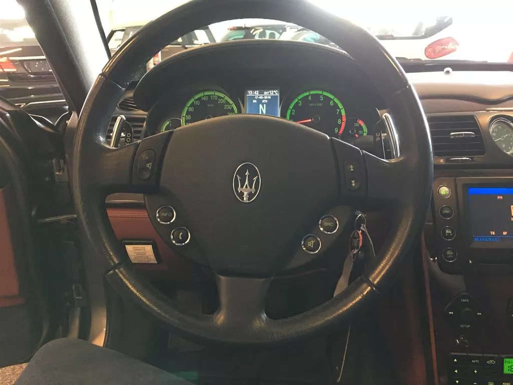 Maserati Quattroporte 4.2 EXECUTIVE GT, LEER, NAVIGATIE, XENON, BOSE, 400PK Maserati Quattroporte 4.2 EXECUTIVE GT, LEER, NAVIGATIE, XENON, BOSE, 400PK