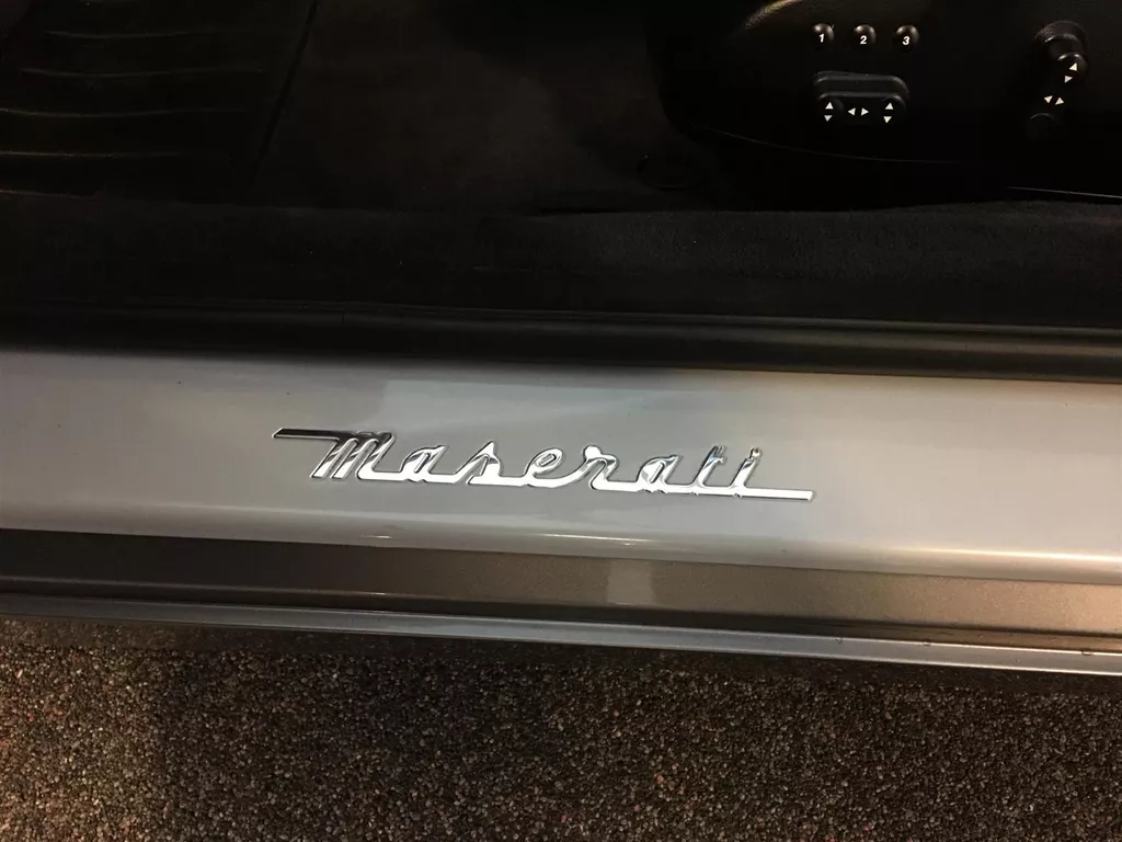 Maserati Quattroporte 4.2 EXECUTIVE GT, LEER, NAVIGATIE, XENON, BOSE, 400PK Maserati Quattroporte 4.2 EXECUTIVE GT, LEER, NAVIGATIE, XENON, BOSE, 400PK