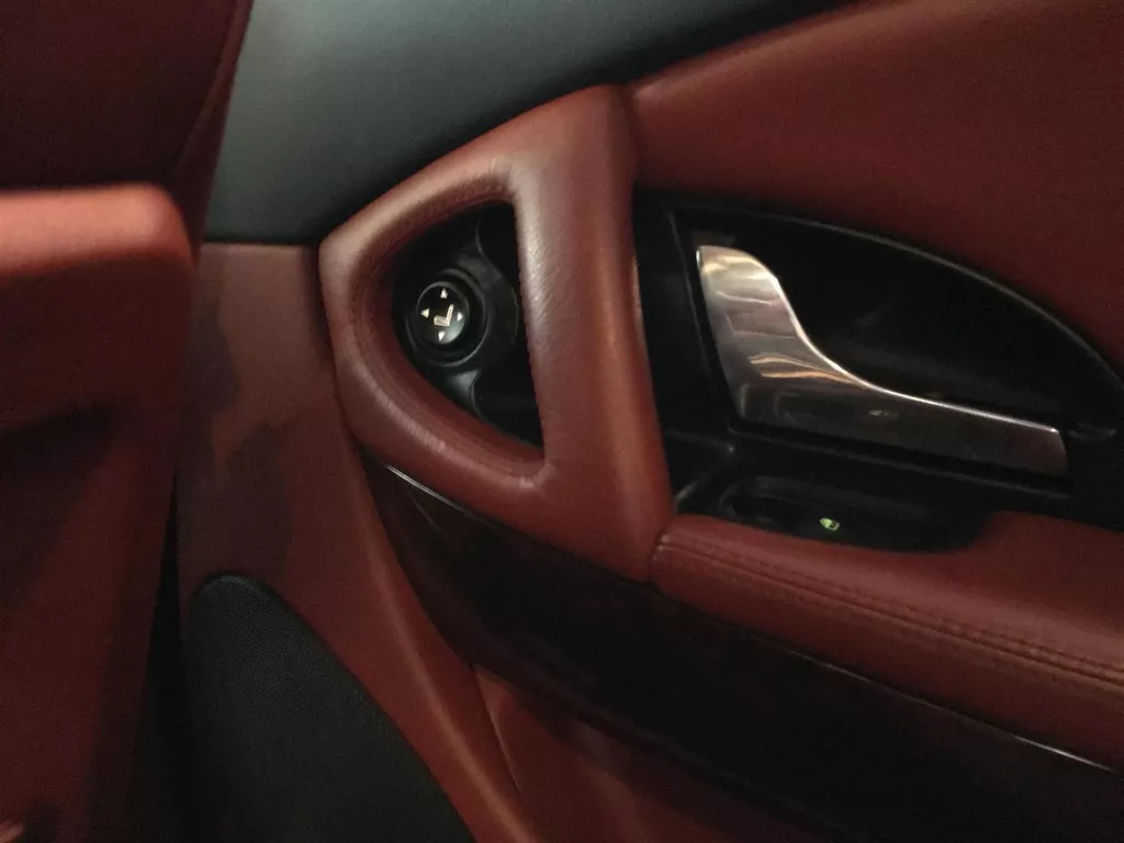 Maserati Quattroporte 4.2 EXECUTIVE GT, LEER, NAVIGATIE, XENON, BOSE, 400PK Maserati Quattroporte 4.2 EXECUTIVE GT, LEER, NAVIGATIE, XENON, BOSE, 400PK