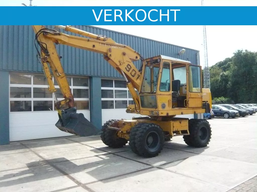 z LIEBHERR 901-C Mobiele graafmachine