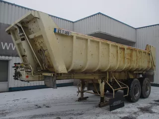 Fruehauf 2 Axle ,Steel Tipper , Drum Brakes , Spring suspension