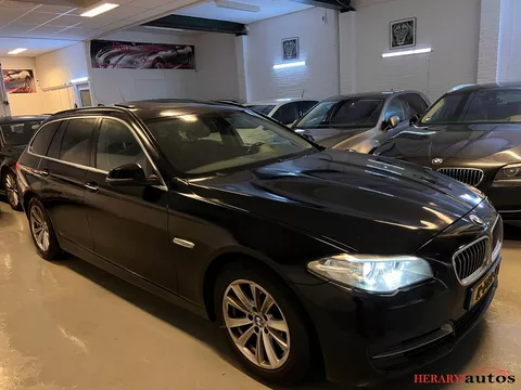 BMW 5-serie 520d Touring M Sport Edition Pano Navi Bj-17