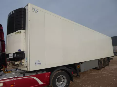 Schmitz Cargobull SKO24 мясо, Meat/Fleish/Rohrbahnen ,միս, 260 hoch, 247 Breit, SAF Disc/palletbox