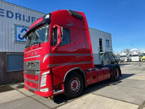 Volvo FH 460 *Dubbel Tank* Dubbel Bed* TV*Koffie Machine* Very Nice Truck