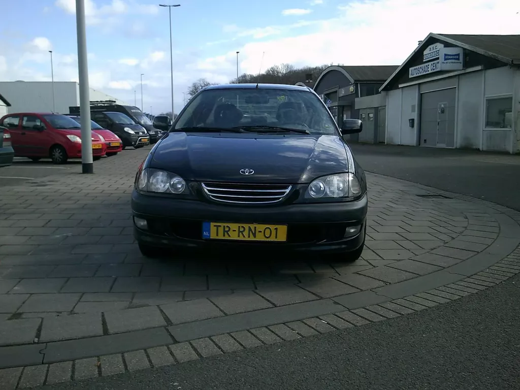 Toyota AVENSIS AVENSIS; 2.0 SEDAN AUTOMAAT