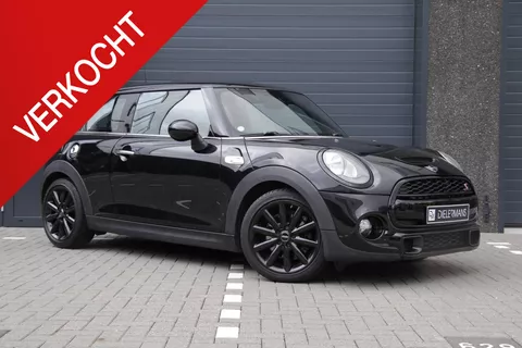 Mini Cooper S 2.0 John Cooper Works Full Black Mini Cooper S 2.0 John Cooper Works Full Black