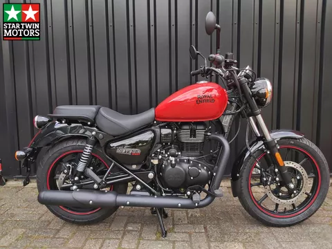 Royal Enfield Meteor 350 Fireball Red