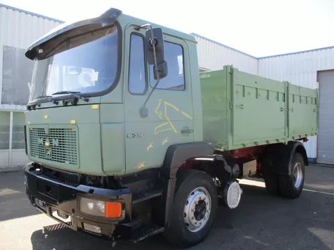 MAN 19.372 , ZF Manual , 3 way tipper , Spring suspension