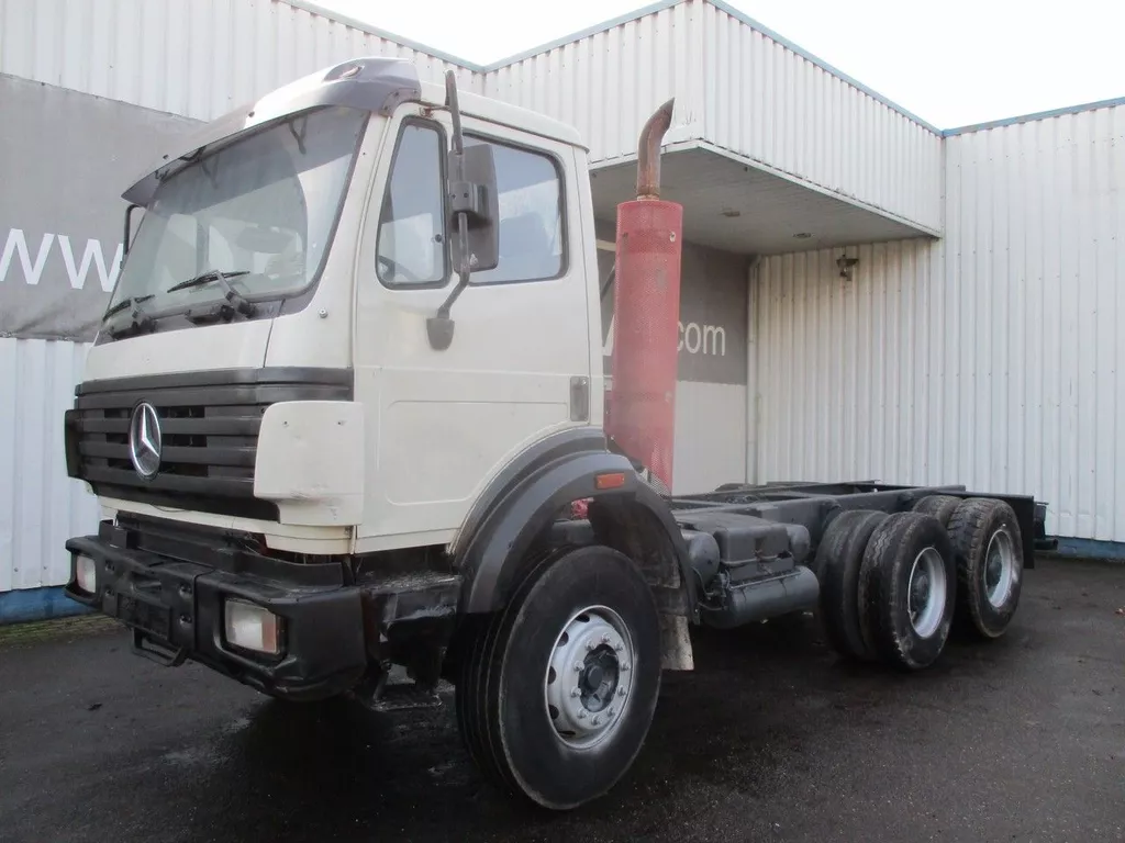 Mercedes-Benz 2538 , V8 , Manual , 6x4 , Spring suspension , Euro 2