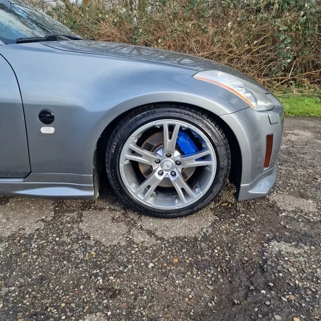 2004 Nissan Fairlady Z JDM car for sale — photo 15 of 21