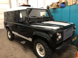 Land rover 110 hardtop