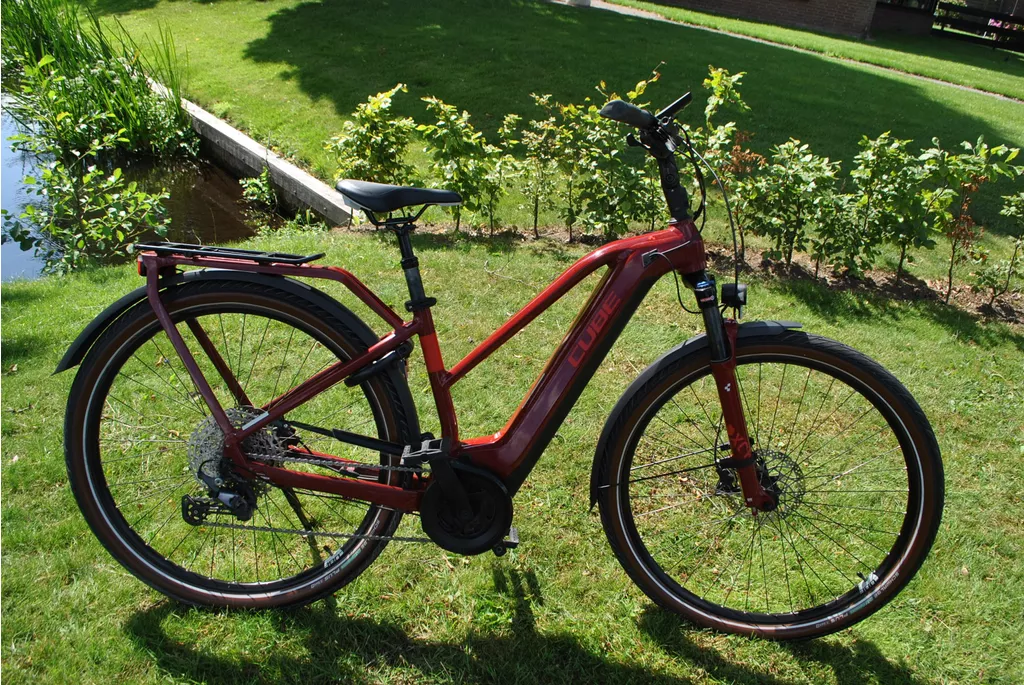 CUBE Touring EXC Framemaat 45 cm 500 WH accu