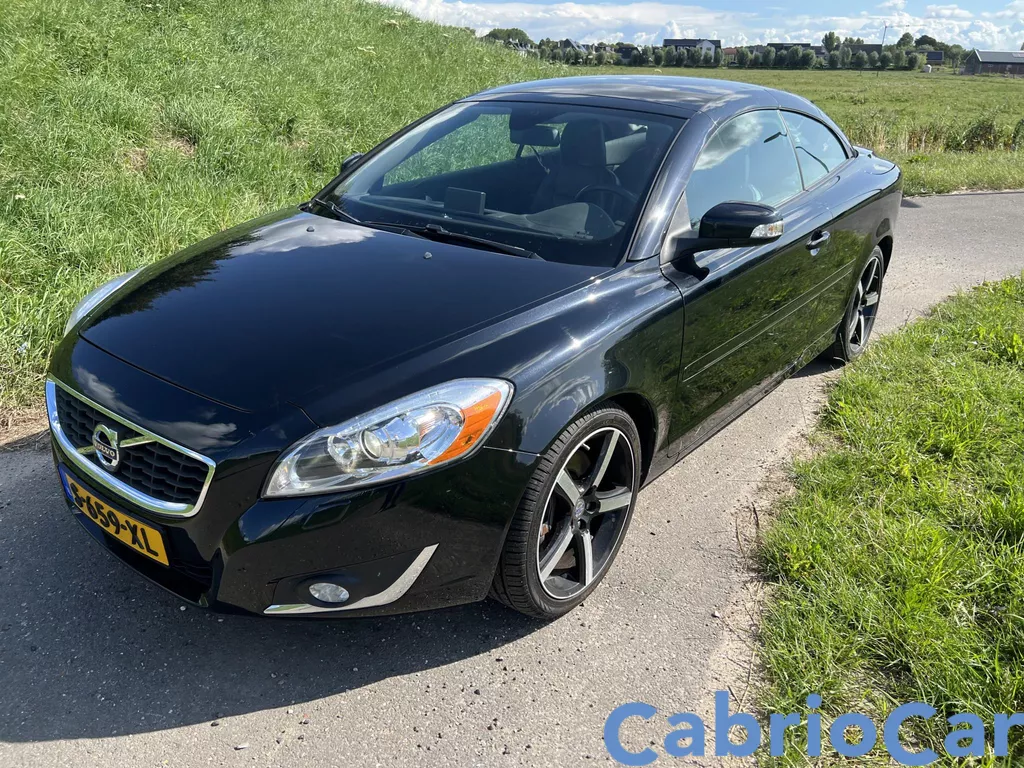 Volvo C70 Convertible 2.5 T5 Inscription 5x c70 cabriocar.nl