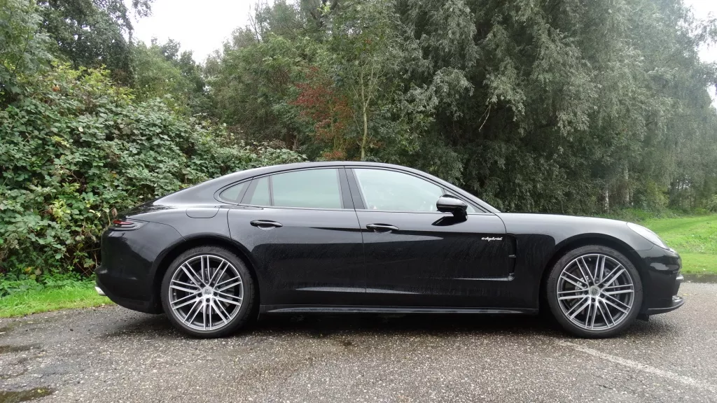 Porsche Panamera 2.9 4 E-Hybrid Exe. Porsche Panamera 2.9 4 E-Hybrid Exe.