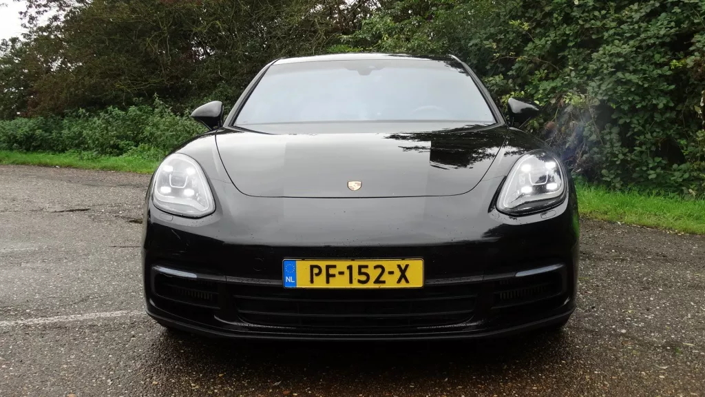 Porsche Panamera 2.9 4 E-Hybrid Exe. Porsche Panamera 2.9 4 E-Hybrid Exe.