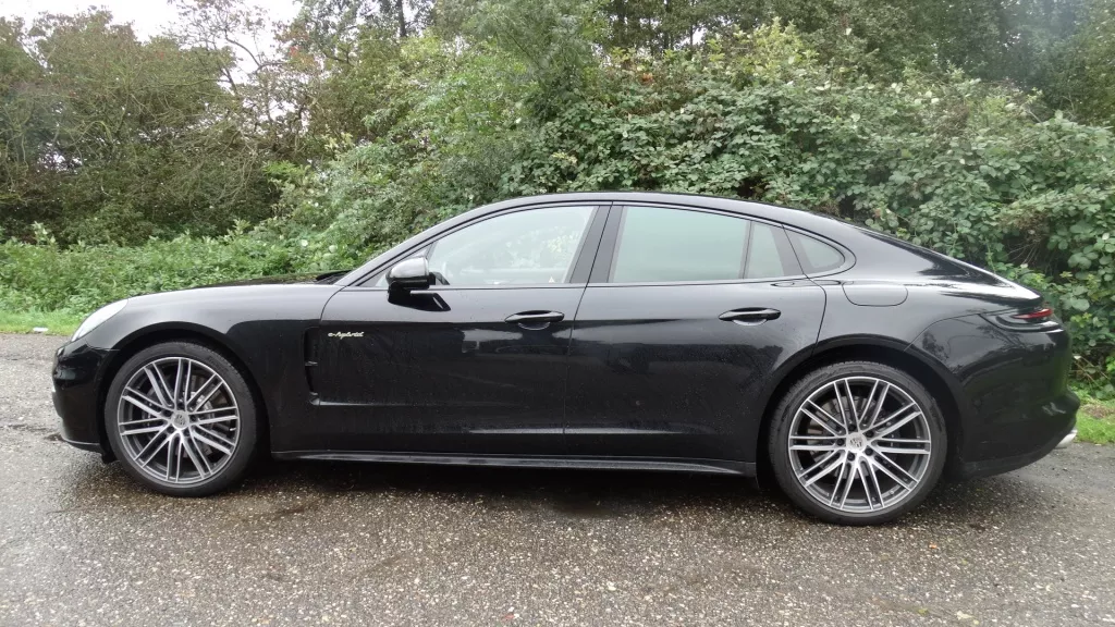 Porsche Panamera 2.9 4 E-Hybrid Exe. Porsche Panamera 2.9 4 E-Hybrid Exe.