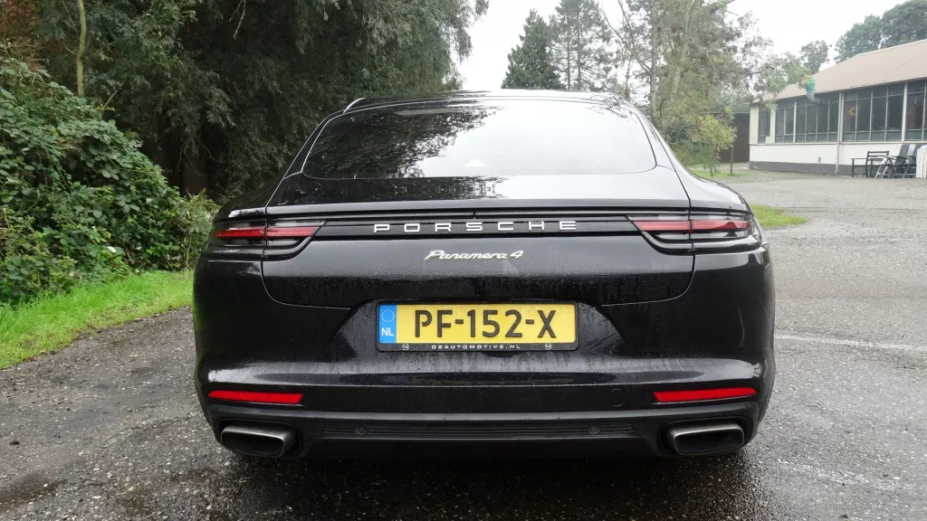 Porsche Panamera 2.9 4 E-Hybrid Exe. Porsche Panamera 2.9 4 E-Hybrid Exe.