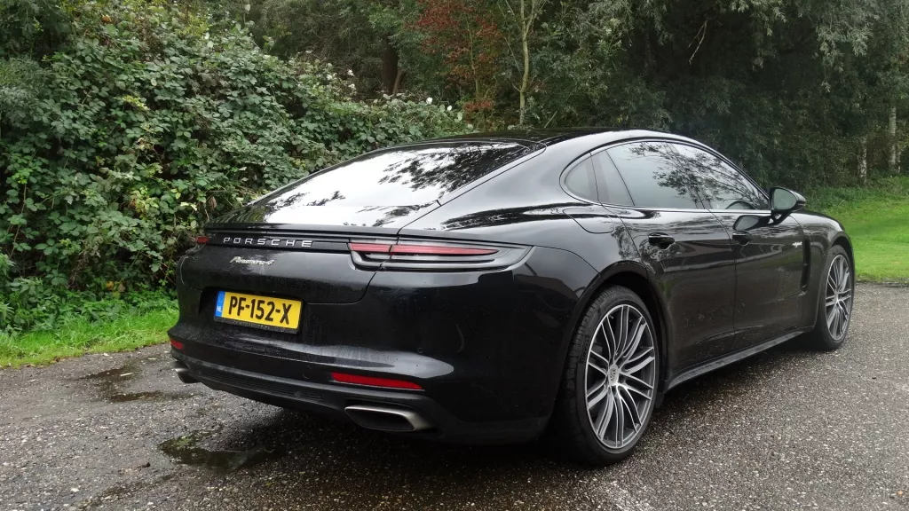 Porsche Panamera 2.9 4 E-Hybrid Exe. Porsche Panamera 2.9 4 E-Hybrid Exe.