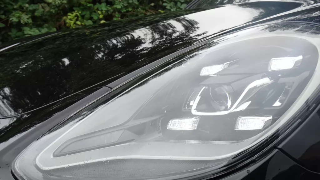 Porsche Panamera 2.9 4 E-Hybrid Exe. Porsche Panamera 2.9 4 E-Hybrid Exe.