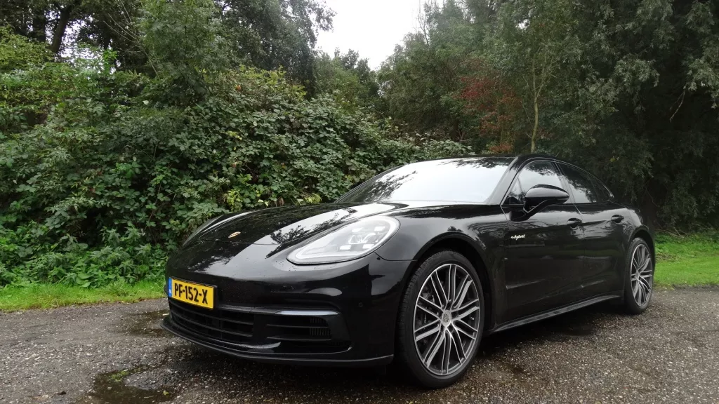 Porsche Panamera 2.9 4 E-Hybrid Exe. Porsche Panamera 2.9 4 E-Hybrid Exe.
