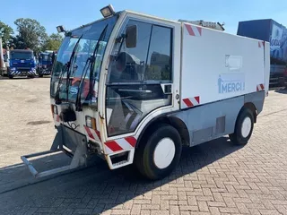 DIV MFH 5000 ASPIRATRICE