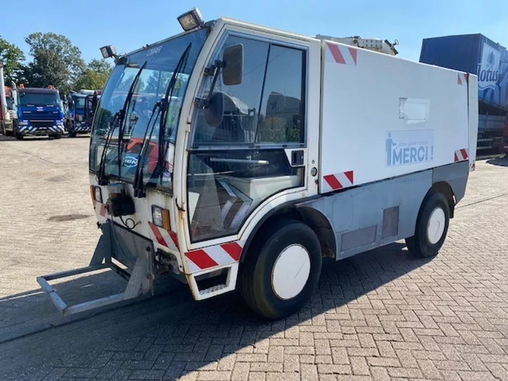 DIV MFH 5000 ASPIRATRICE